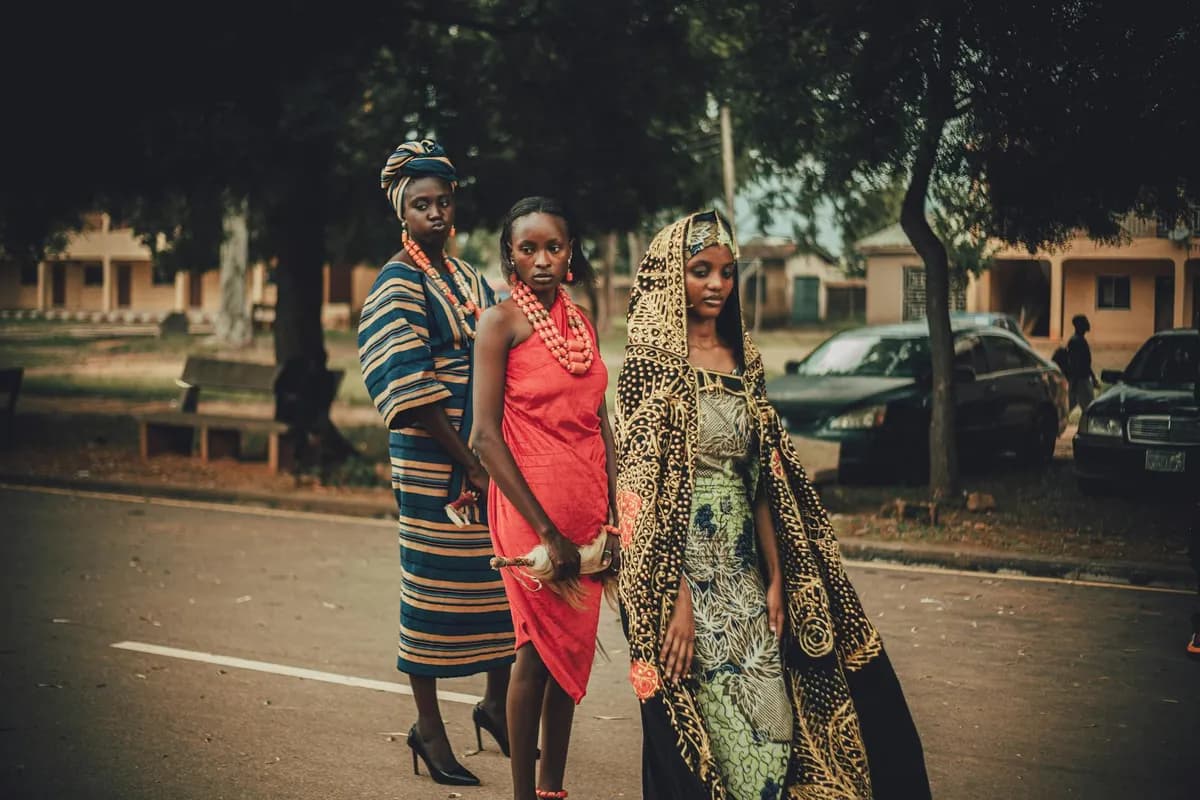 Hortense Fashion : Quand l'Élégance Rencontre l'Artisanat Africain